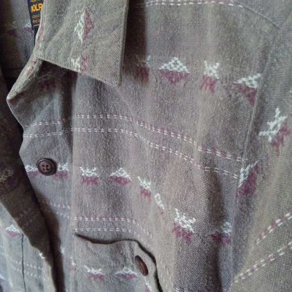 Woolrich Women's Grey Button Down - Picture 4 of 6